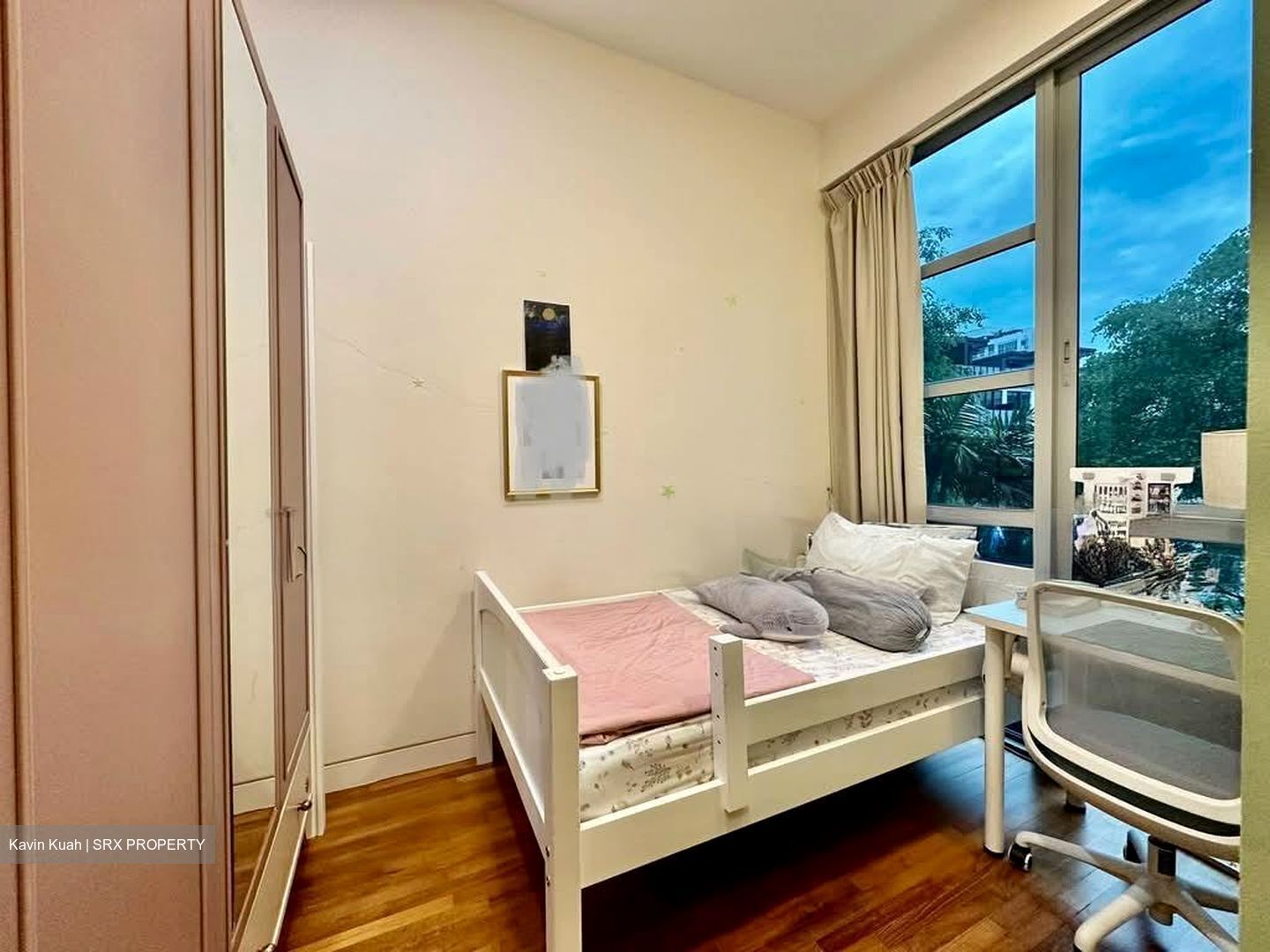 Lighthouse (D17), Condominium #573532261